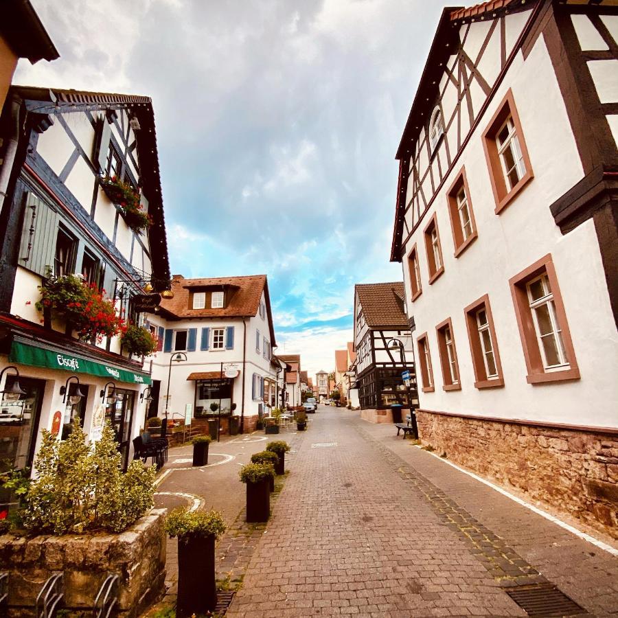 Hexenhaeuschen Dreieichenhain Экстерьер фото